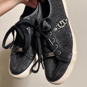 Guess Black and Cream Women's Sneakers